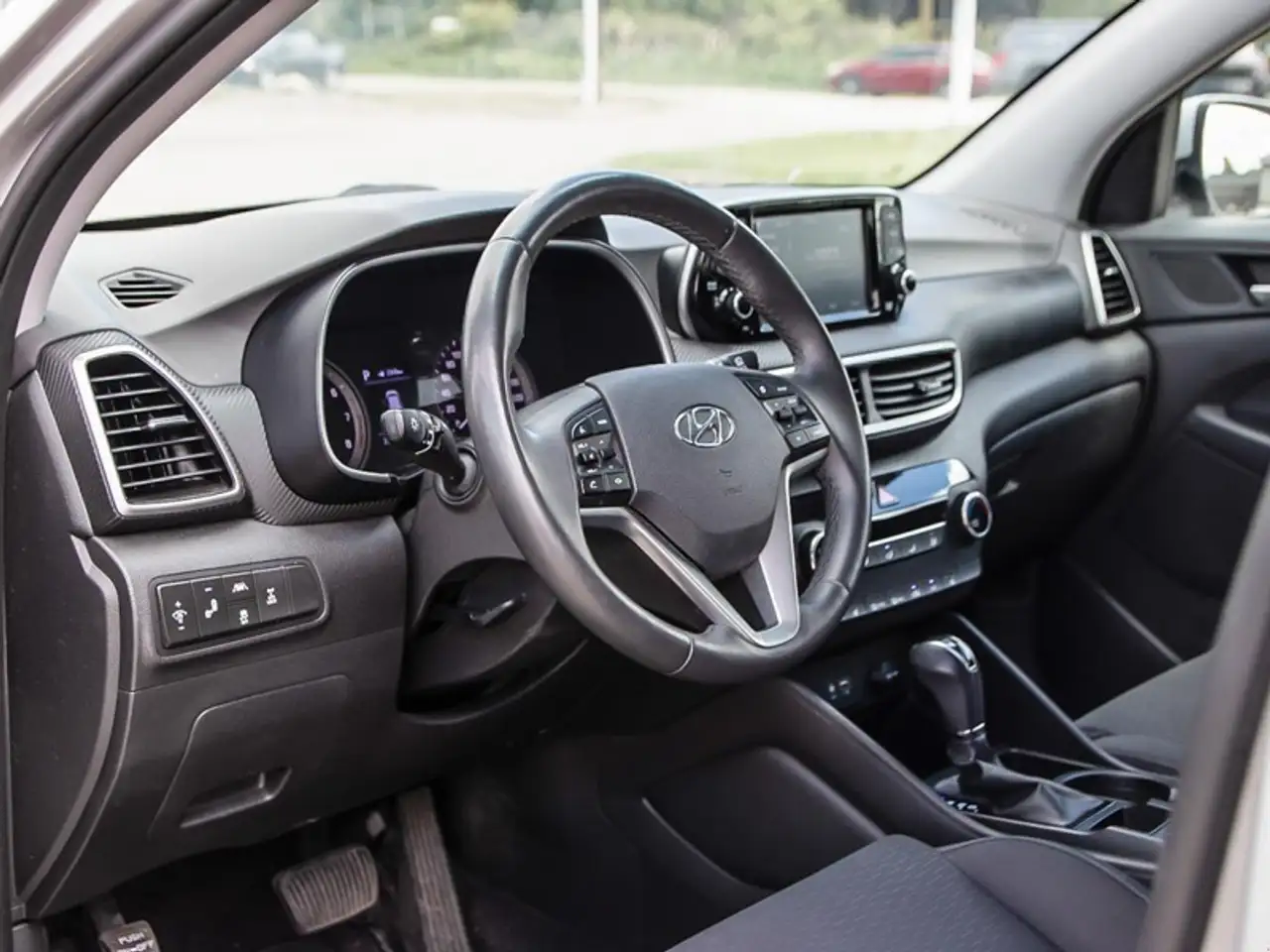 Hyundai TUCSON снимка Hyundai TUCSON