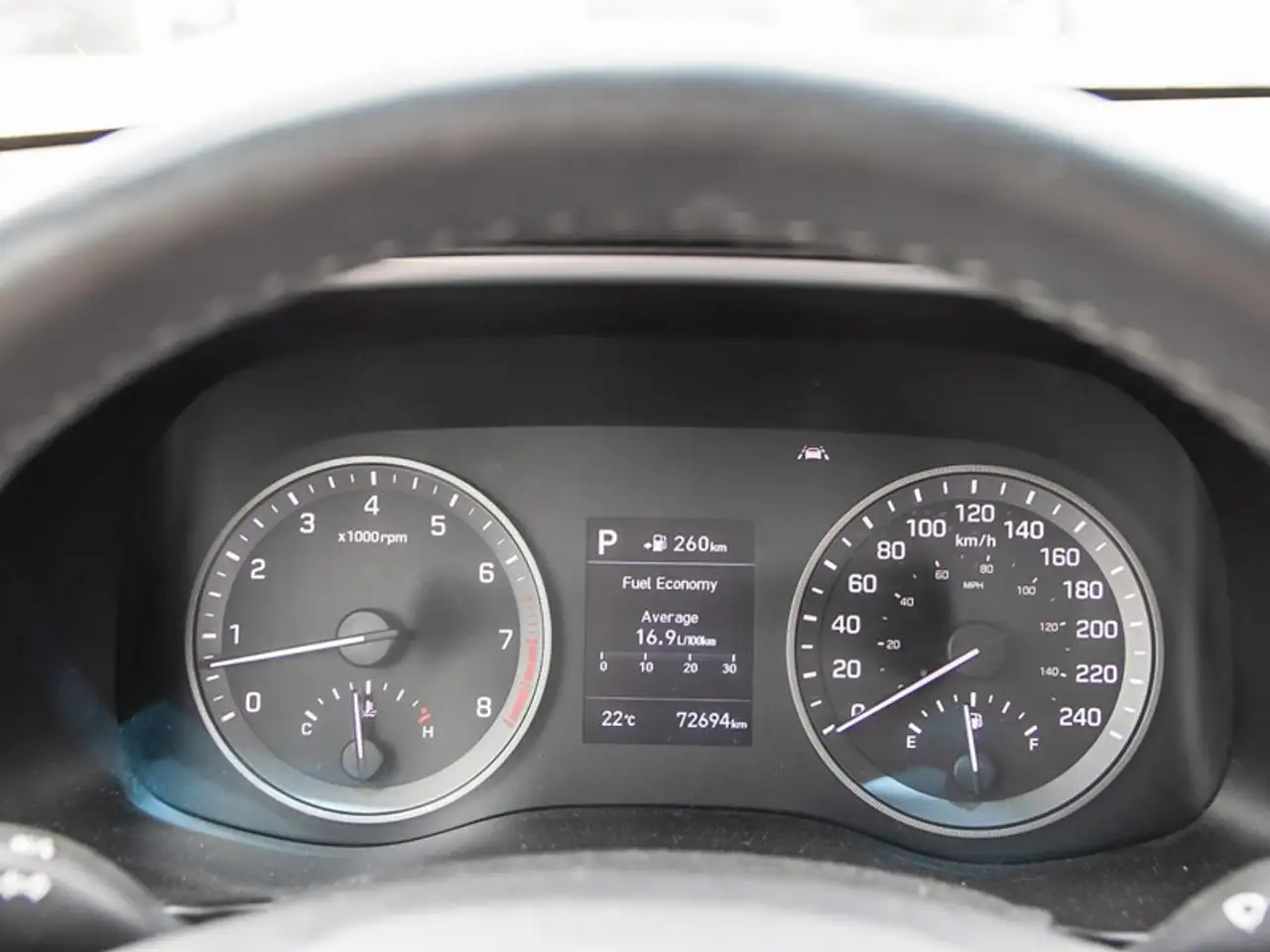 Hyundai TUCSON снимка Hyundai TUCSON