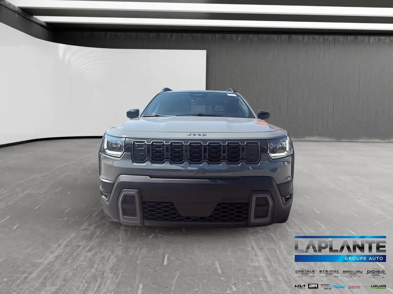 Jeep Cherokee снимка Jeep Cherokee