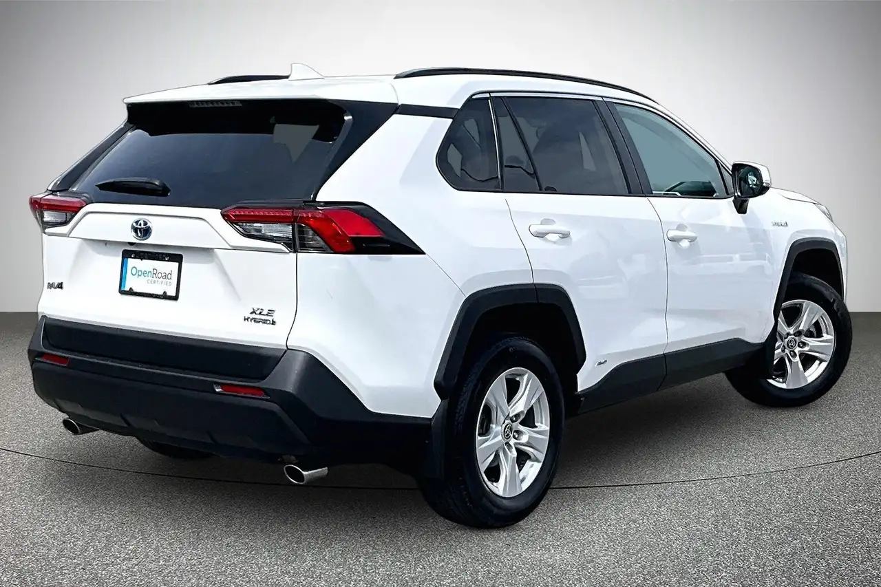 Toyota RAV 4 снимка Toyota RAV 4