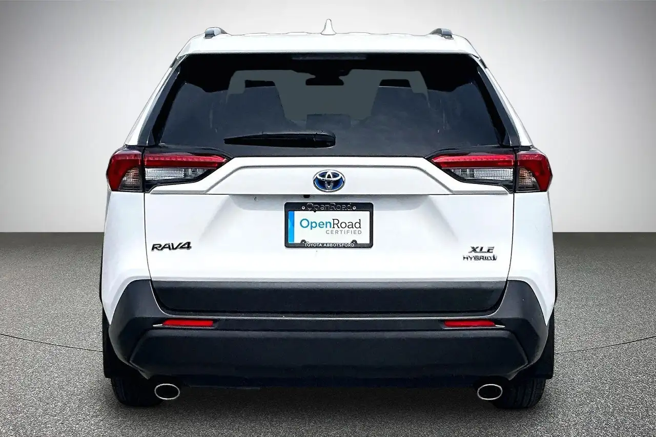 Toyota RAV 4 снимка Toyota RAV 4