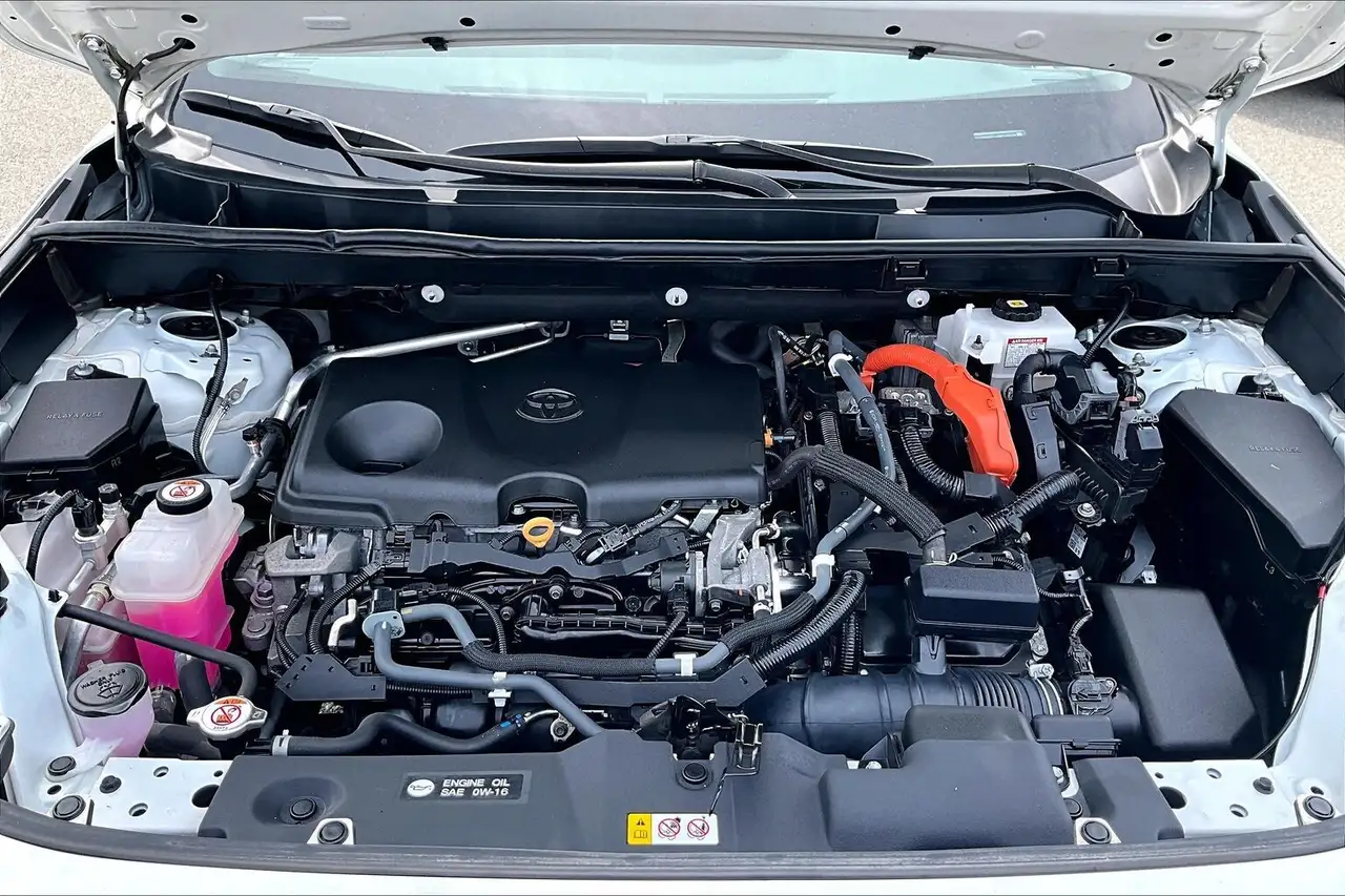 Toyota RAV 4 снимка Toyota RAV 4