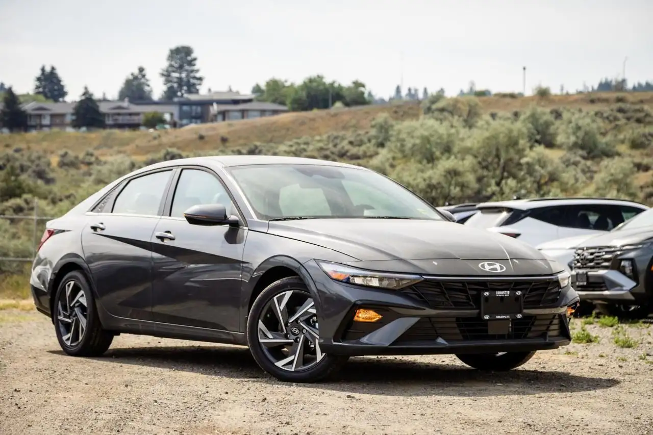 2026 Hyundai ELANTRA
