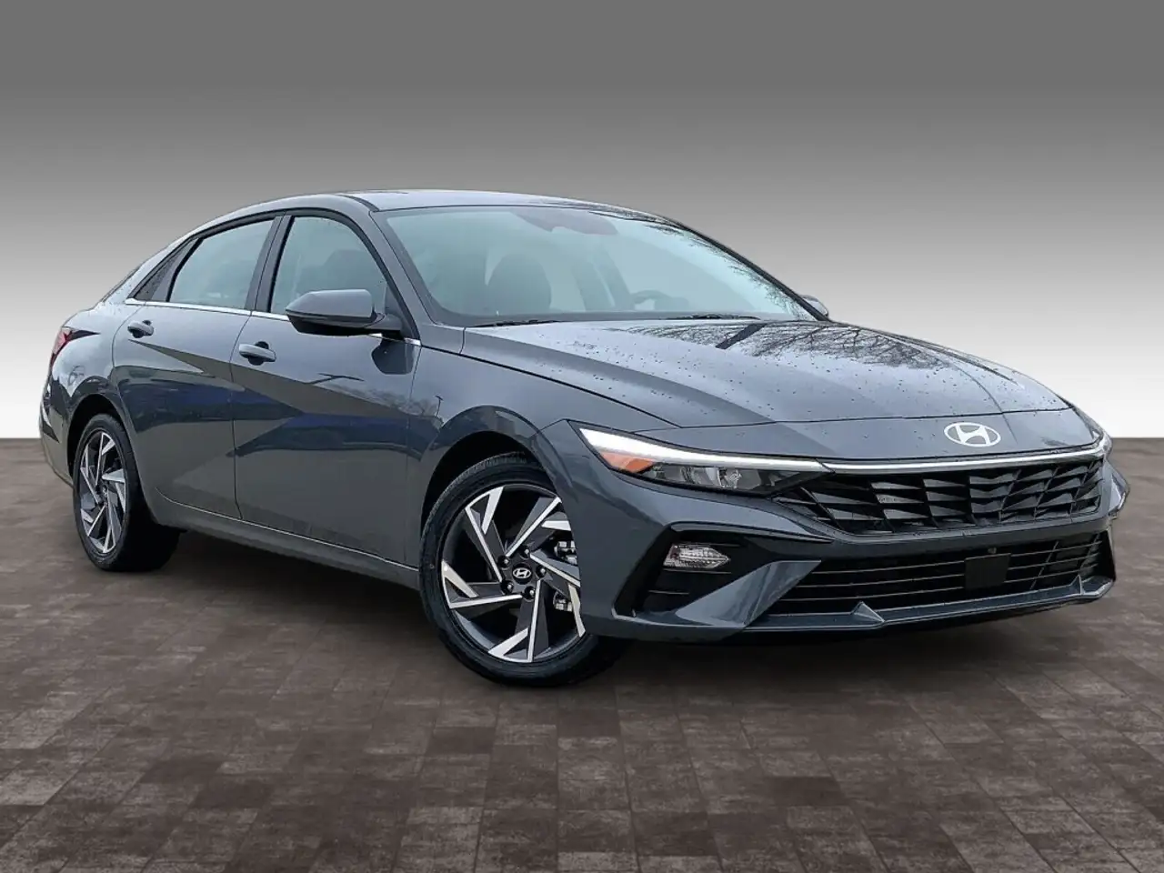 Hyundai ELANTRA снимка Hyundai ELANTRA