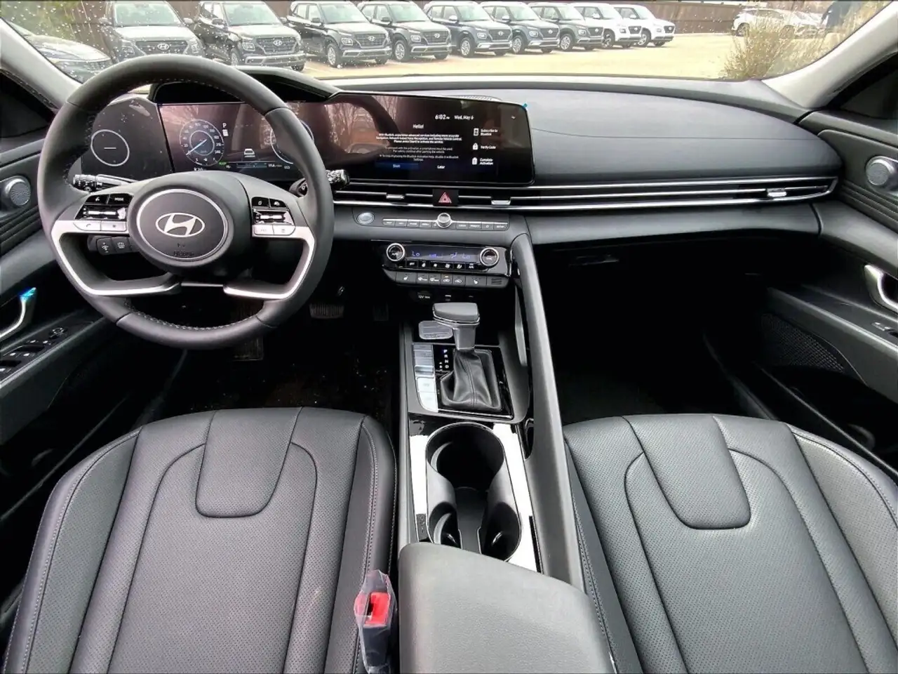 Hyundai ELANTRA снимка Hyundai ELANTRA