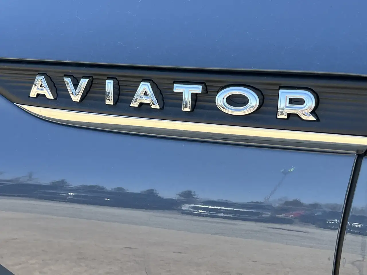 Lincoln Aviator снимка Lincoln Aviator