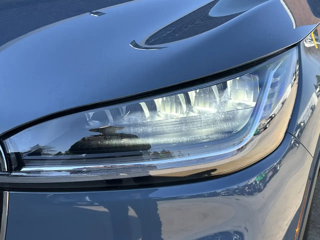 Lincoln Aviator снимка Lincoln Aviator