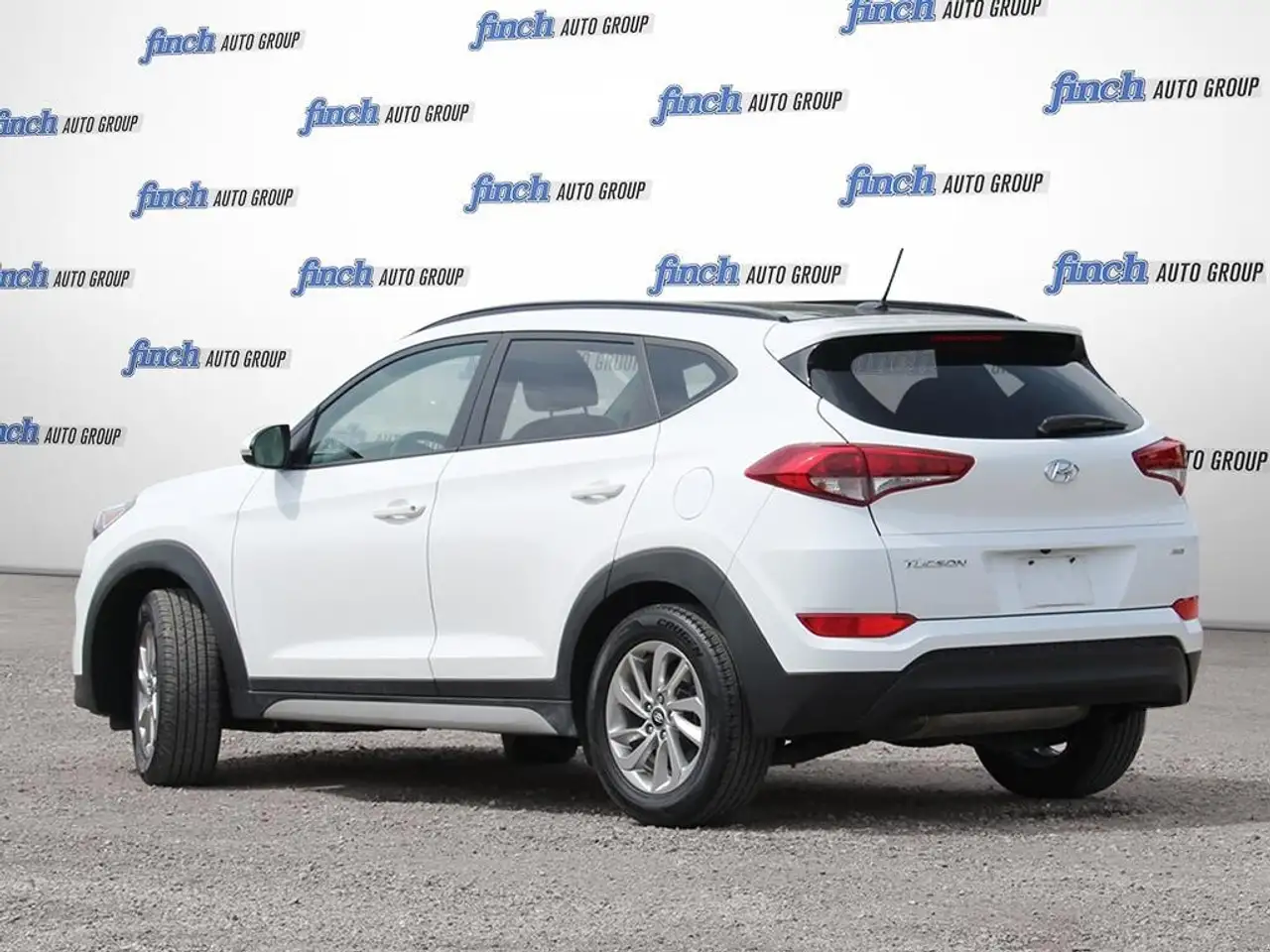 Hyundai TUCSON photo Hyundai TUCSON