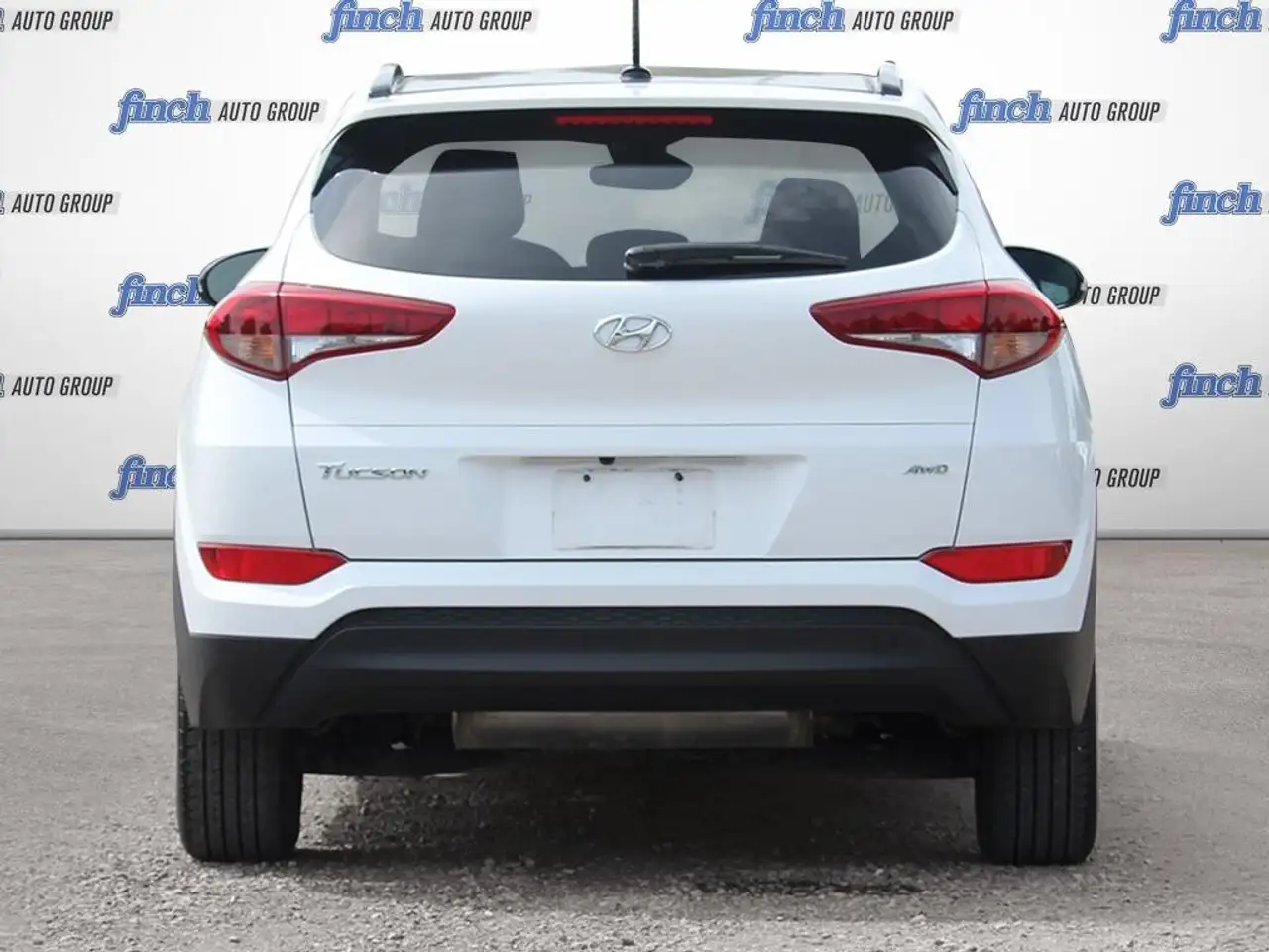 Hyundai TUCSON photo Hyundai TUCSON