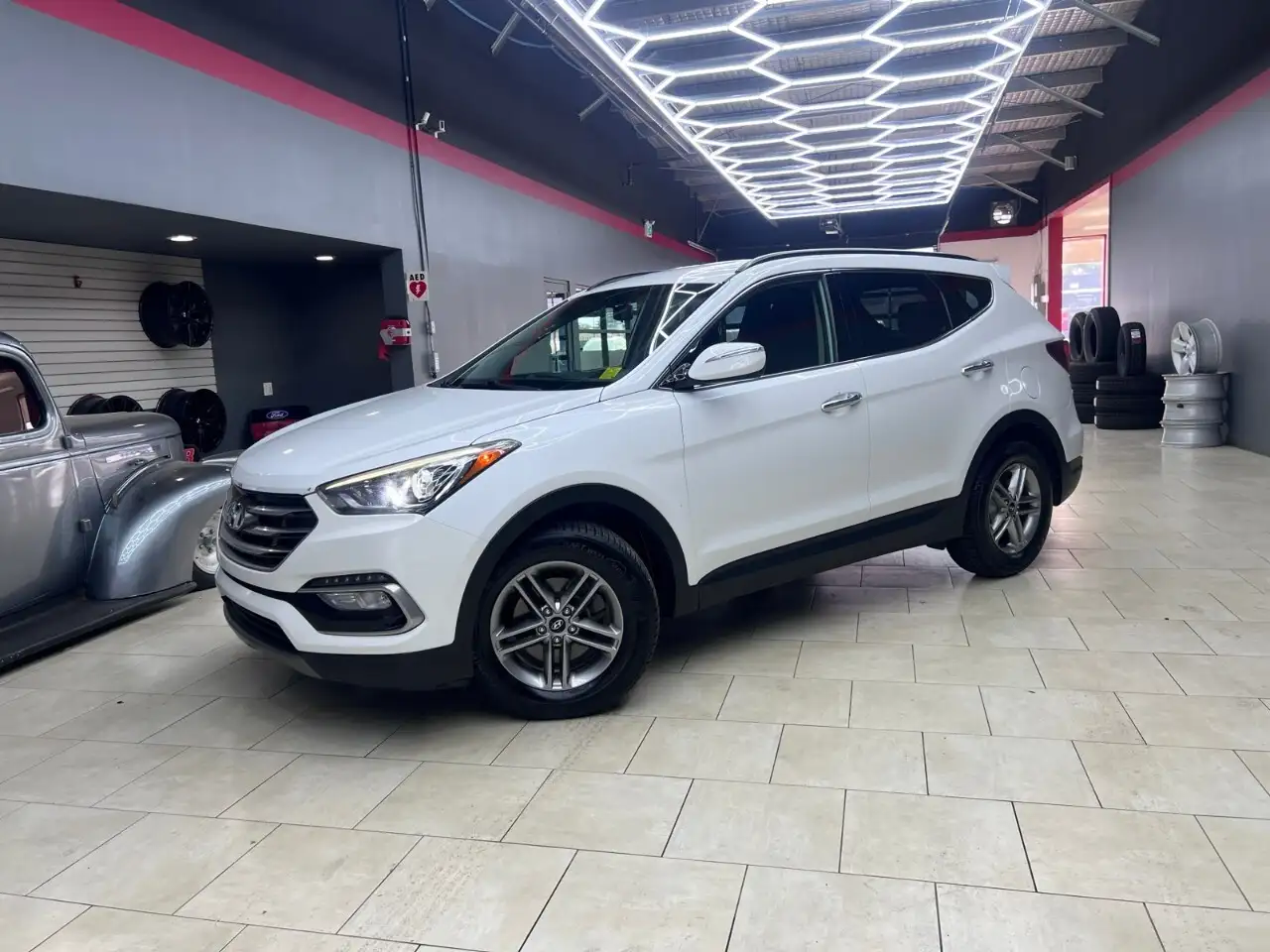 Hyundai SANTA FE снимка Hyundai SANTA FE