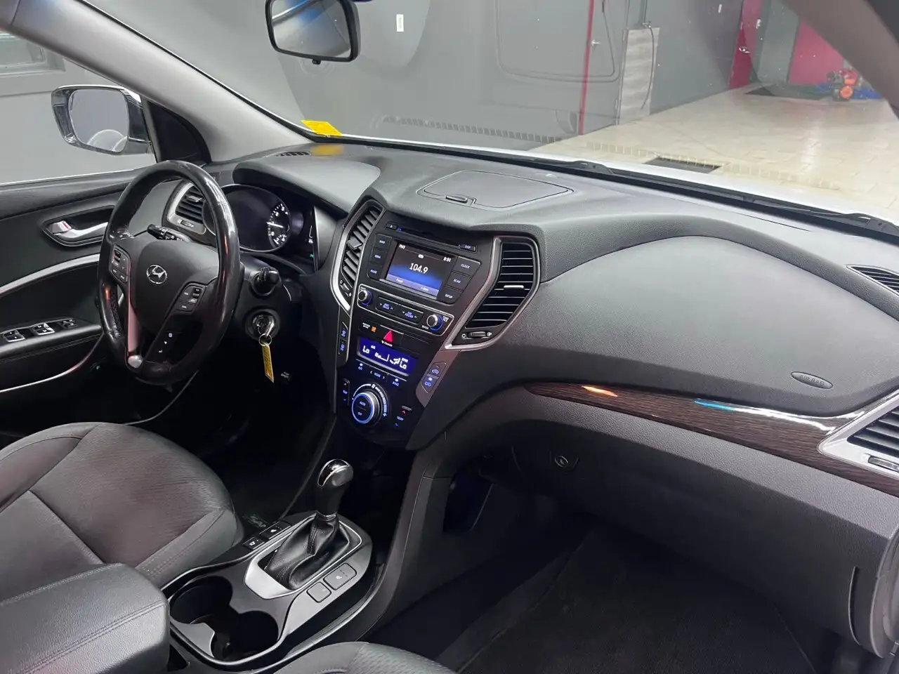 Hyundai SANTA FE снимка Hyundai SANTA FE