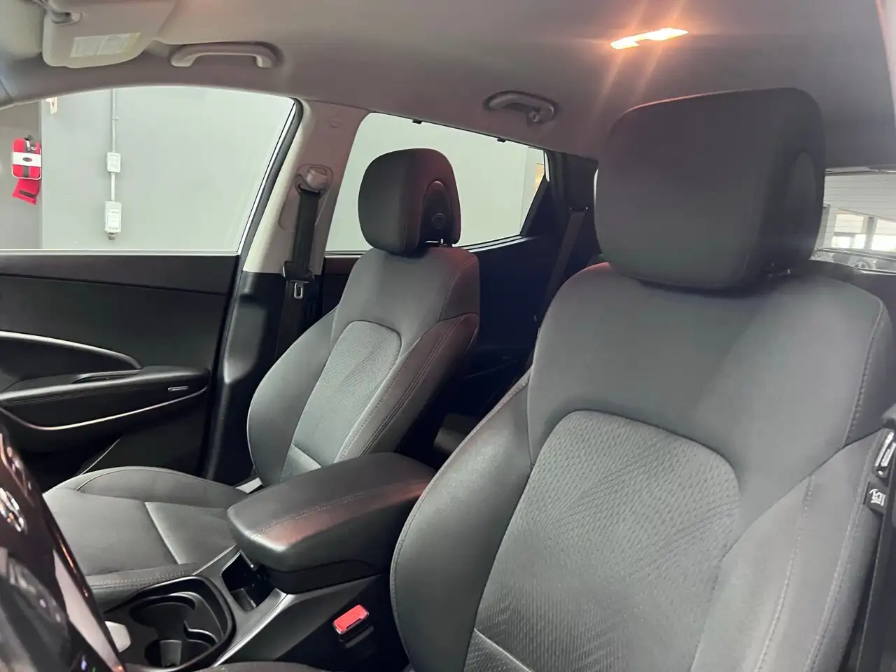 Hyundai SANTA FE снимка Hyundai SANTA FE