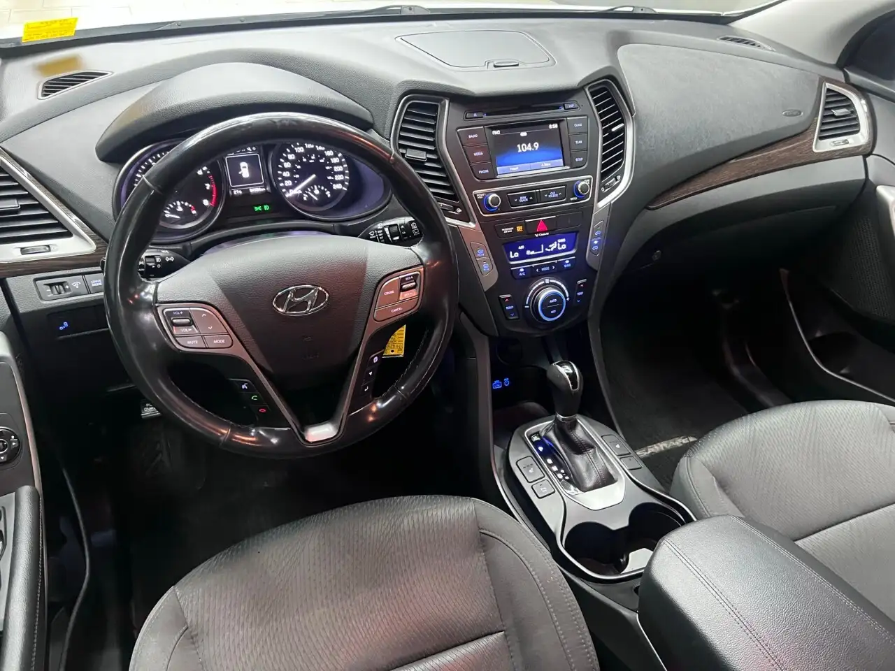 Hyundai SANTA FE снимка Hyundai SANTA FE