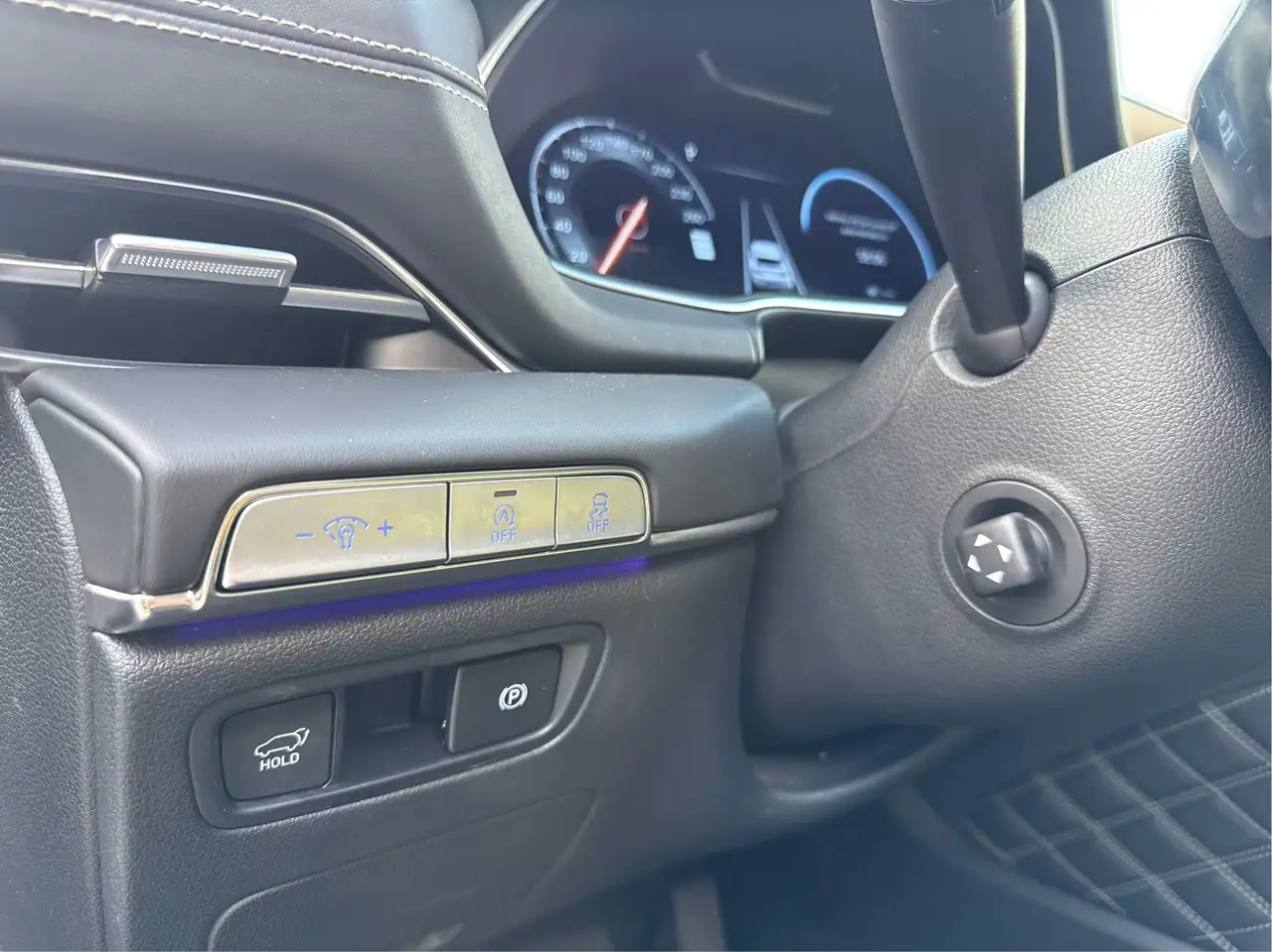 Genesis GV80 снимка Genesis GV80
