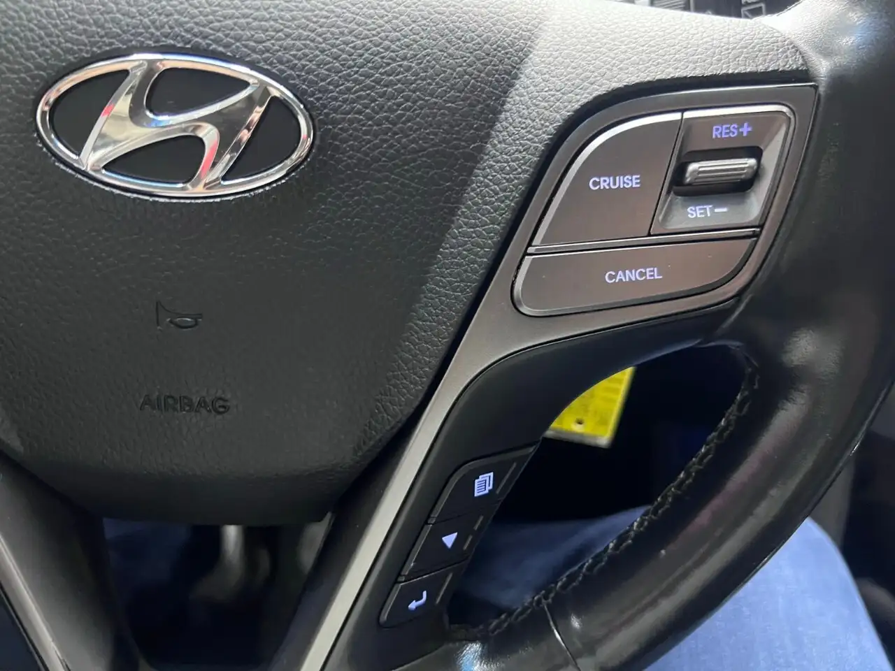 Hyundai SANTA FE снимка Hyundai SANTA FE