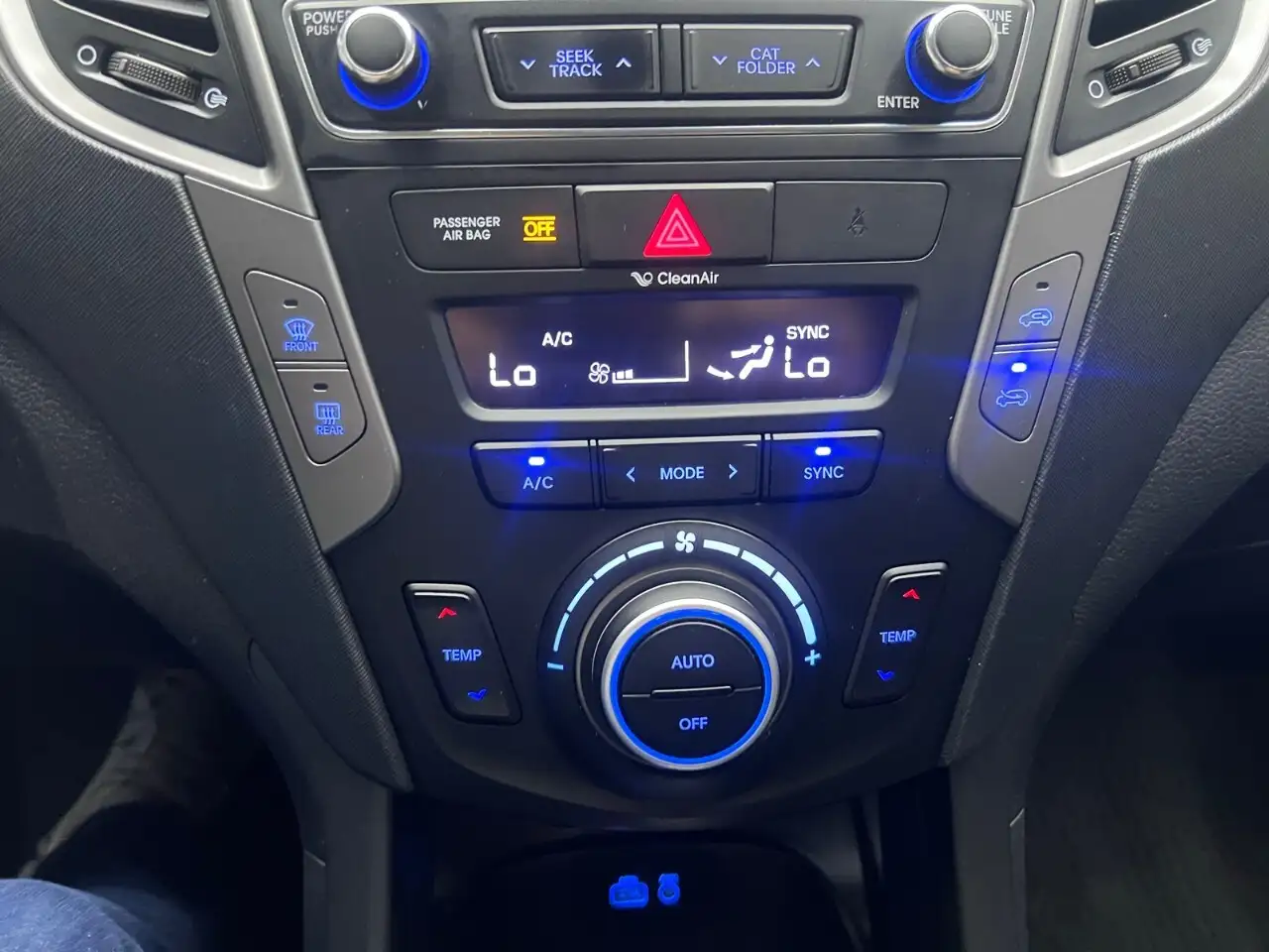 Hyundai SANTA FE снимка Hyundai SANTA FE