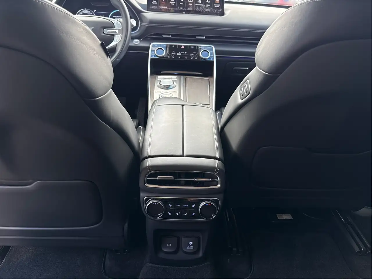 Genesis GV80 снимка Genesis GV80
