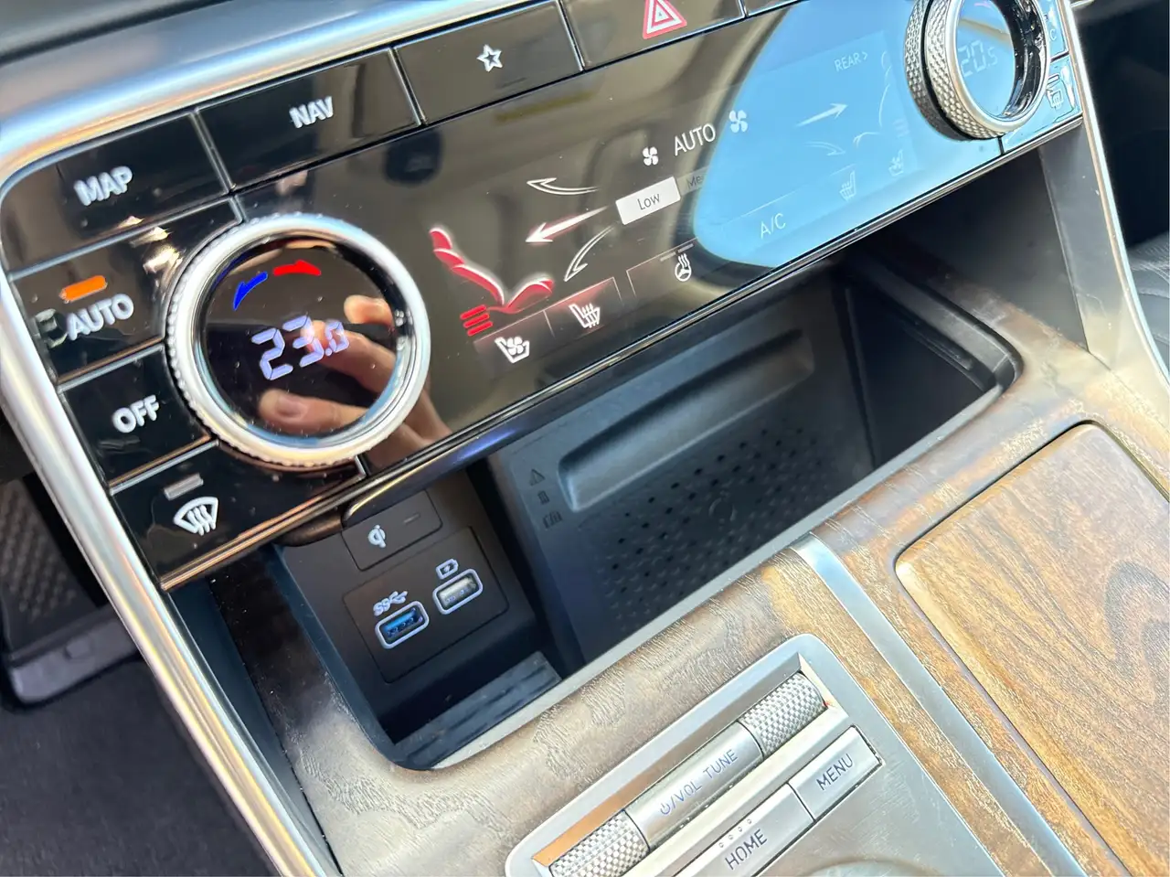 Genesis GV80 снимка Genesis GV80