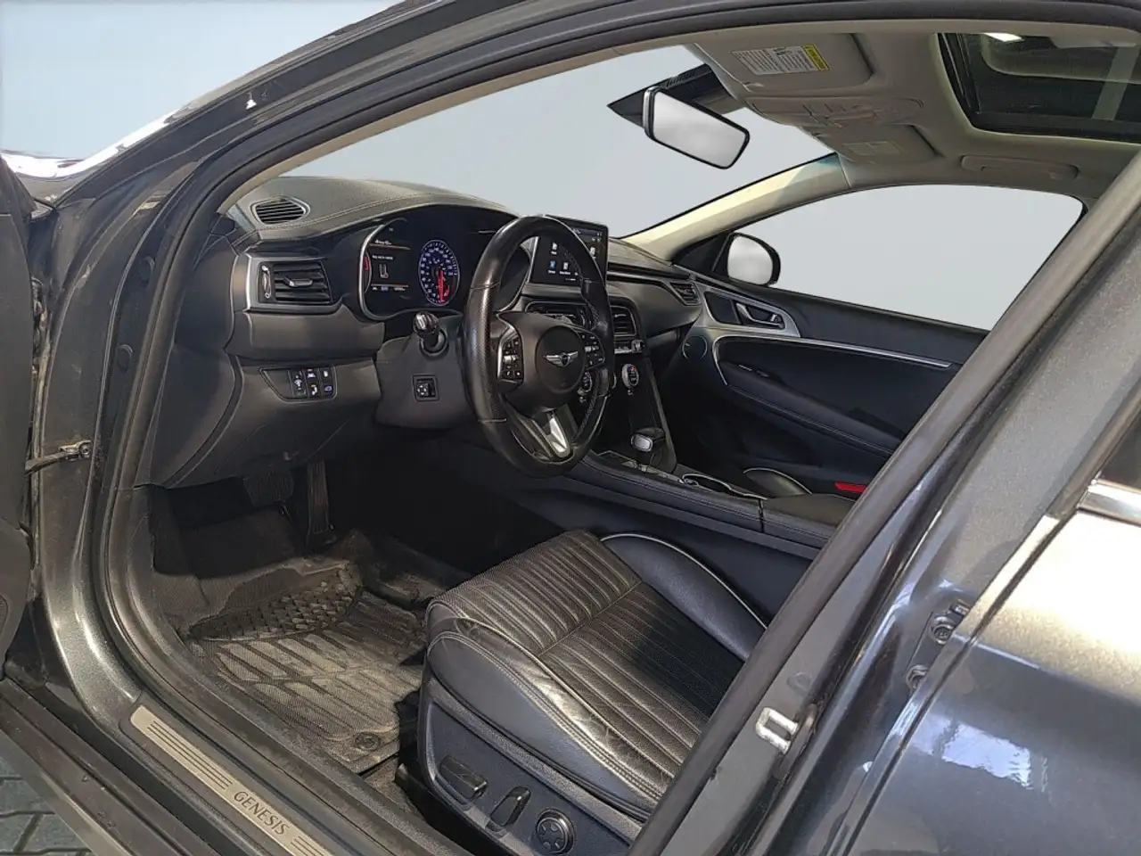 Genesis G70 снимка Genesis G70