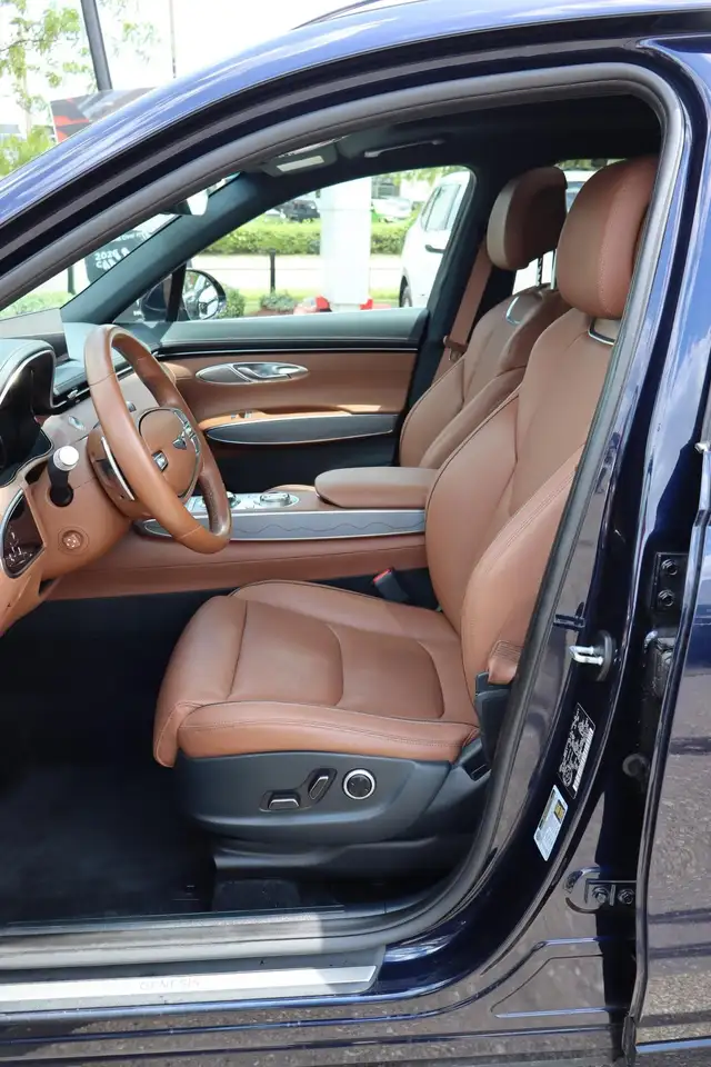 Genesis GV70 fotografie Genesis GV70