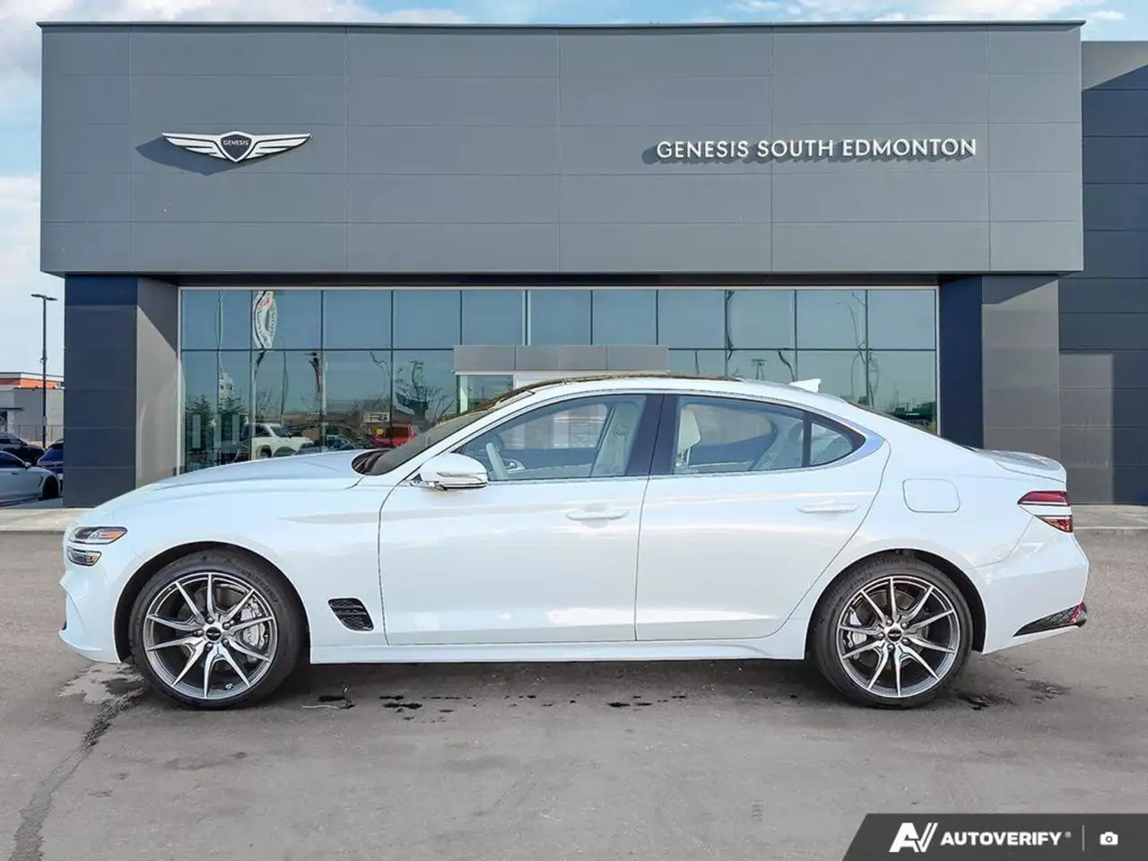 Genesis G70 снимка Genesis G70