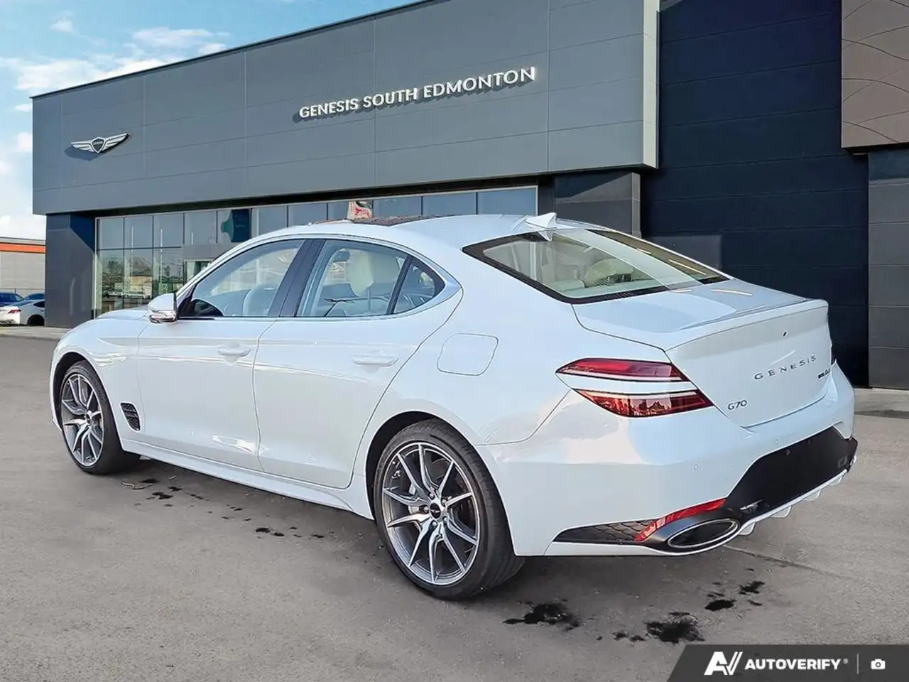 Genesis G70 снимка Genesis G70