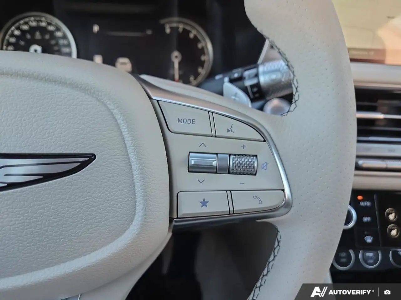 Genesis G70 снимка Genesis G70