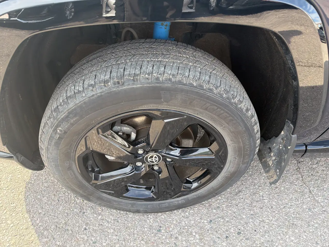 Toyota RAV 4 снимка Toyota RAV 4