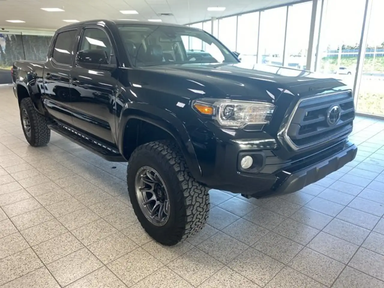 Toyota Tacoma снимка Toyota Tacoma