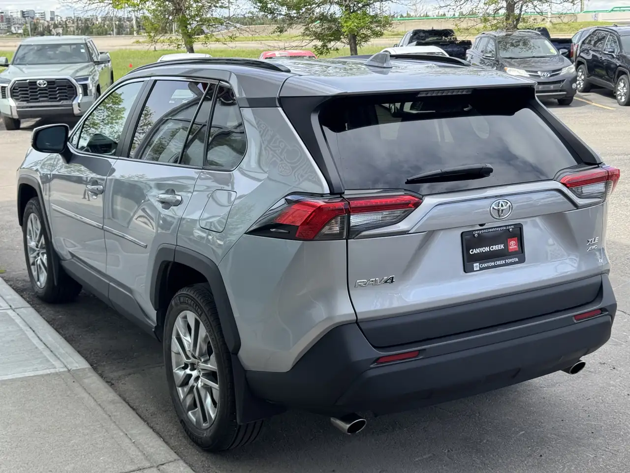 Toyota RAV 4 photo Toyota RAV 4