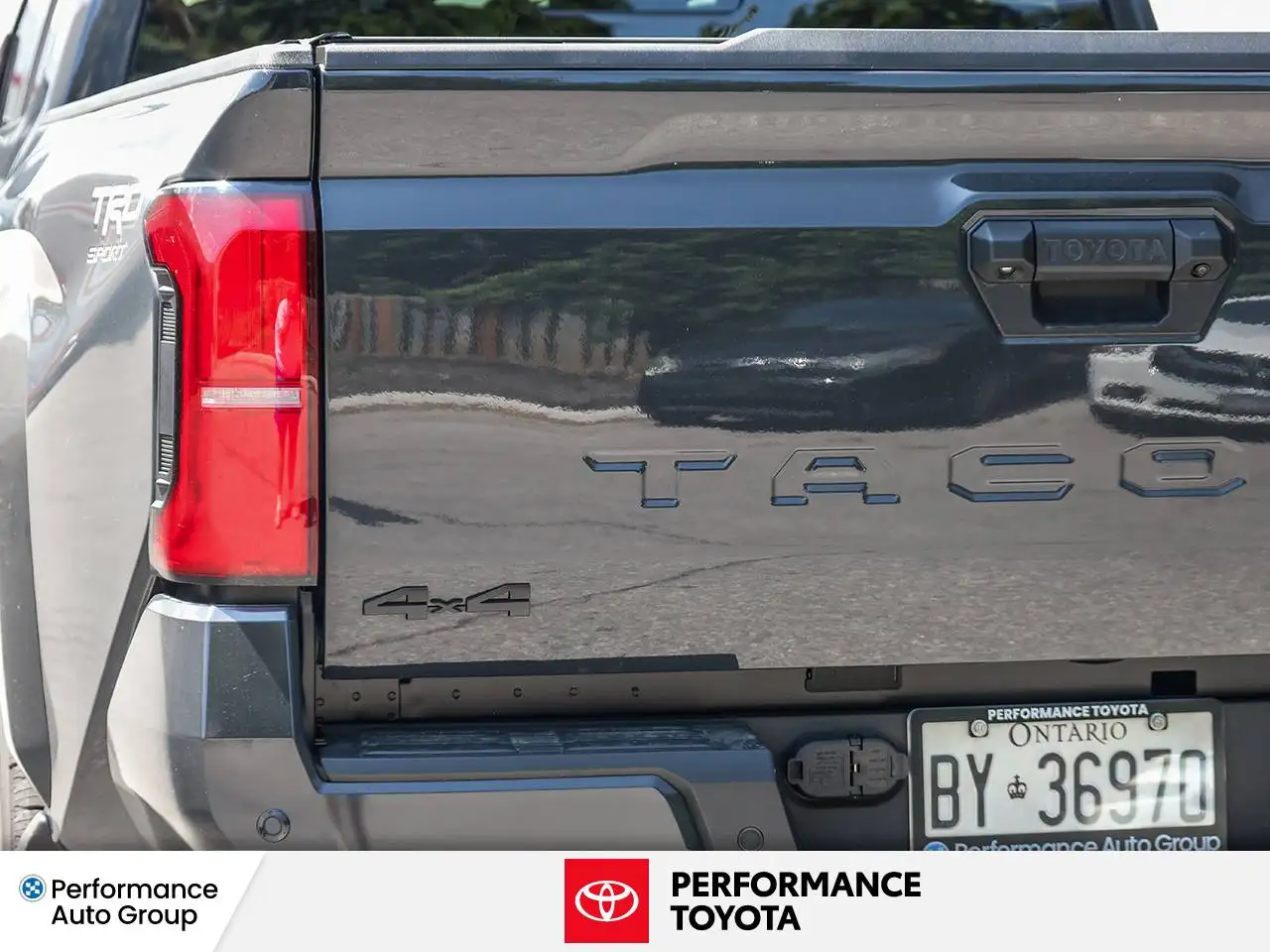 Toyota Tacoma photo Toyota Tacoma