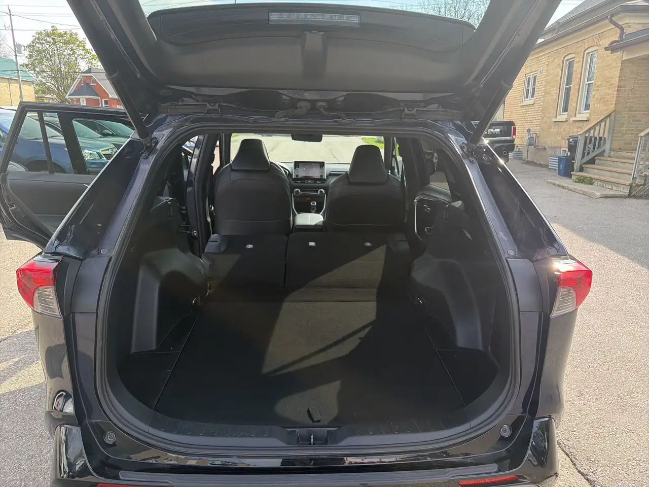 Toyota RAV 4 снимка Toyota RAV 4