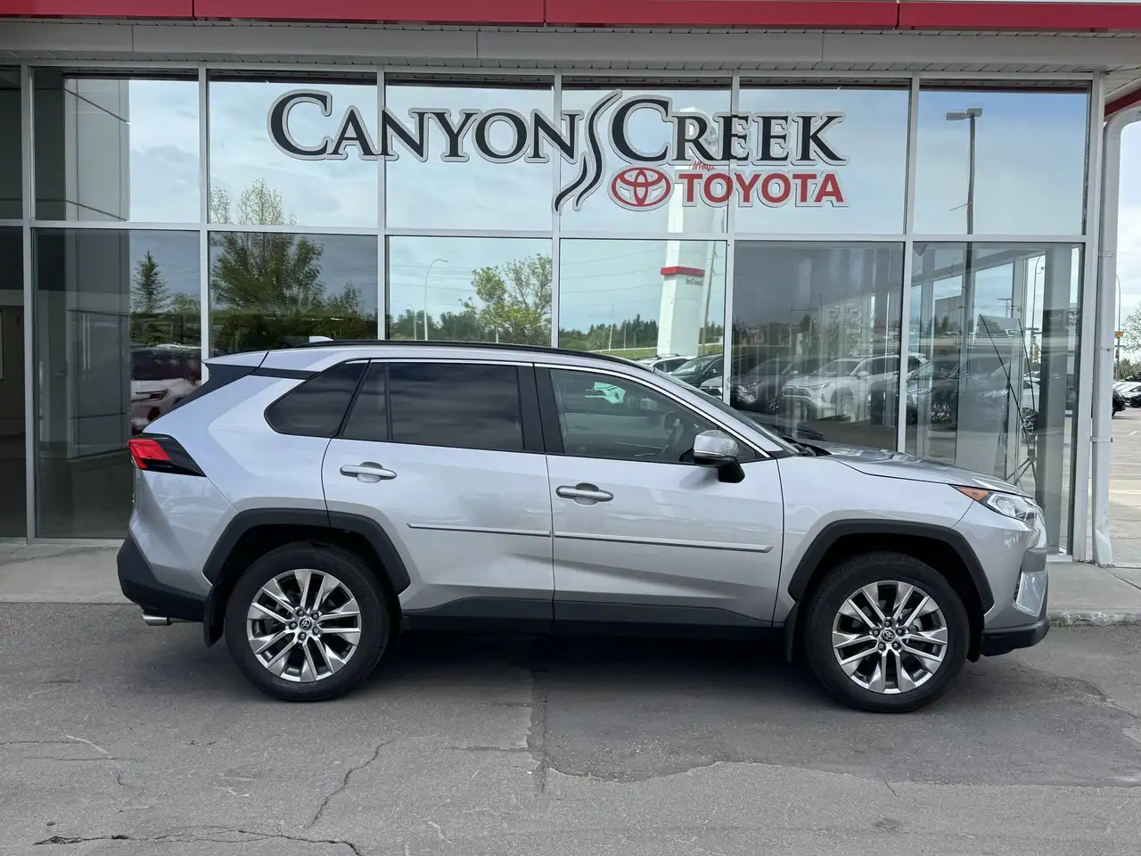 Toyota RAV 4 photo Toyota RAV 4