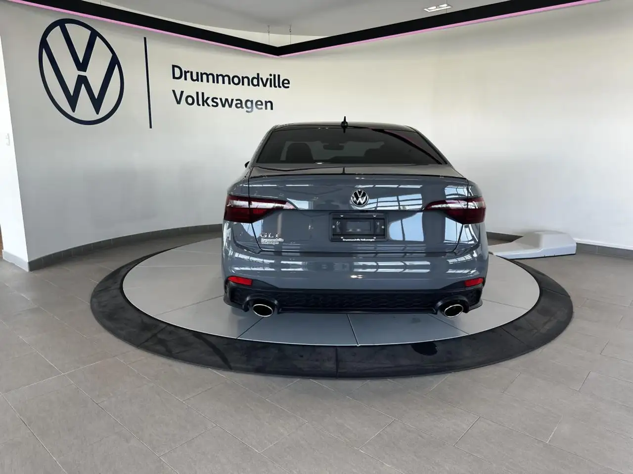 Volkswagen Jetta photo Volkswagen Jetta