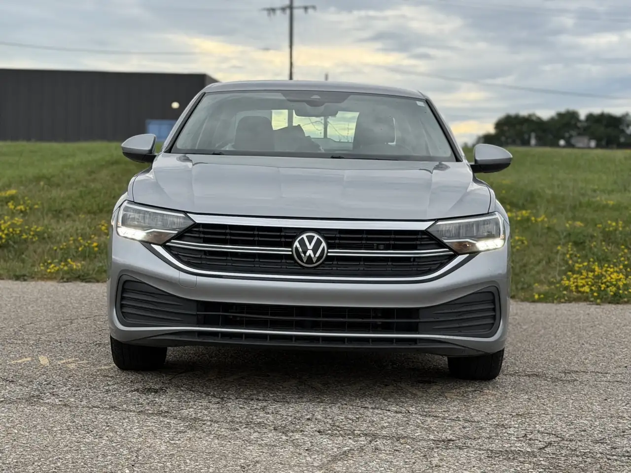 Volkswagen Jetta снимка Volkswagen Jetta