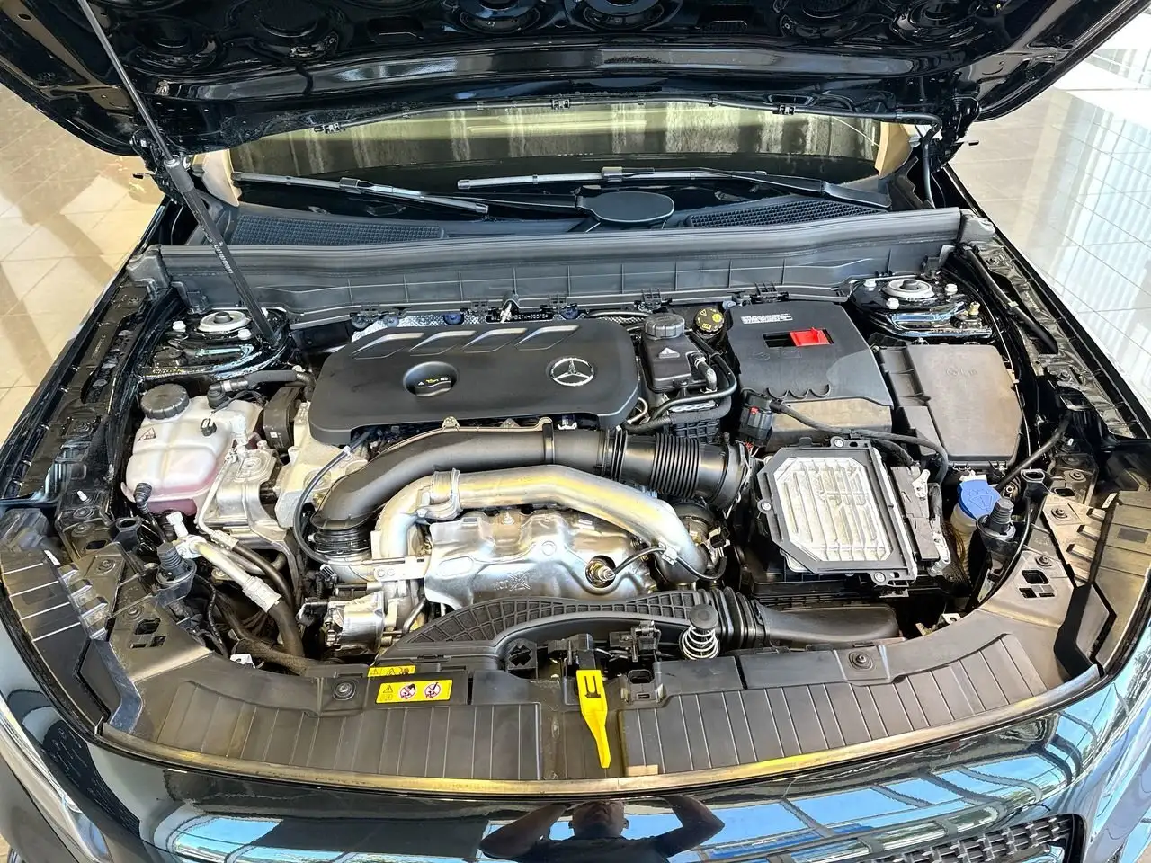 Mercedes-Benz GLB photo Mercedes-Benz GLB