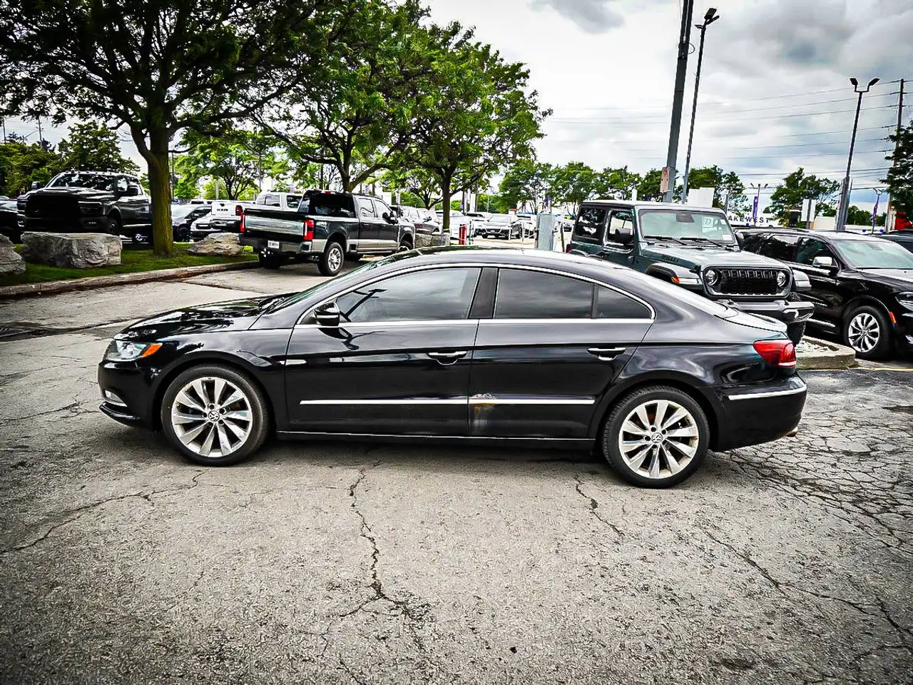 Volkswagen CC photo Volkswagen CC