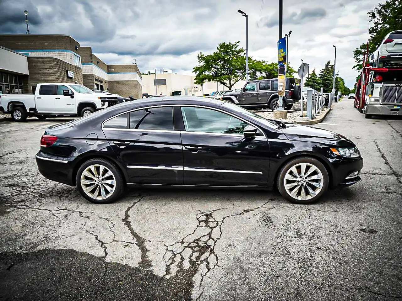 Volkswagen CC photo Volkswagen CC