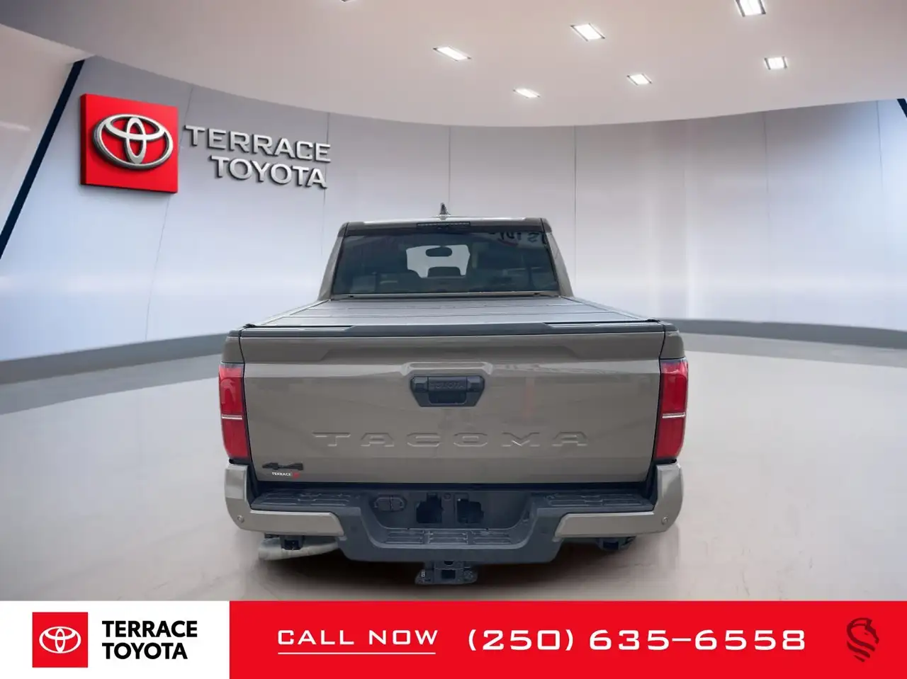 Toyota Tacoma снимка Toyota Tacoma