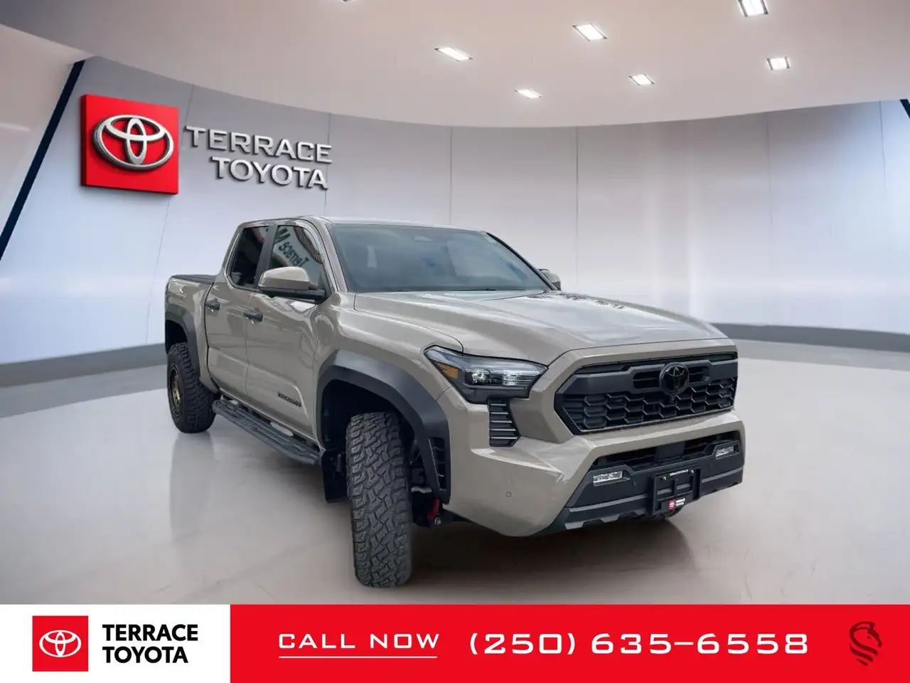 Toyota Tacoma снимка Toyota Tacoma