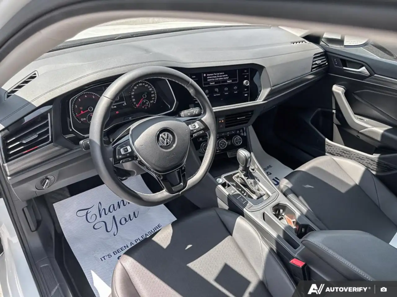 Volkswagen Jetta photo Volkswagen Jetta