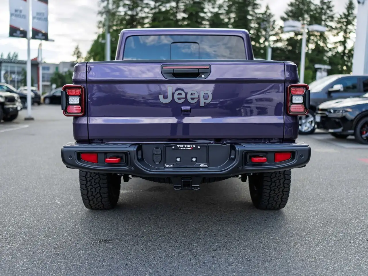 Jeep Gladiator снимка Jeep Gladiator
