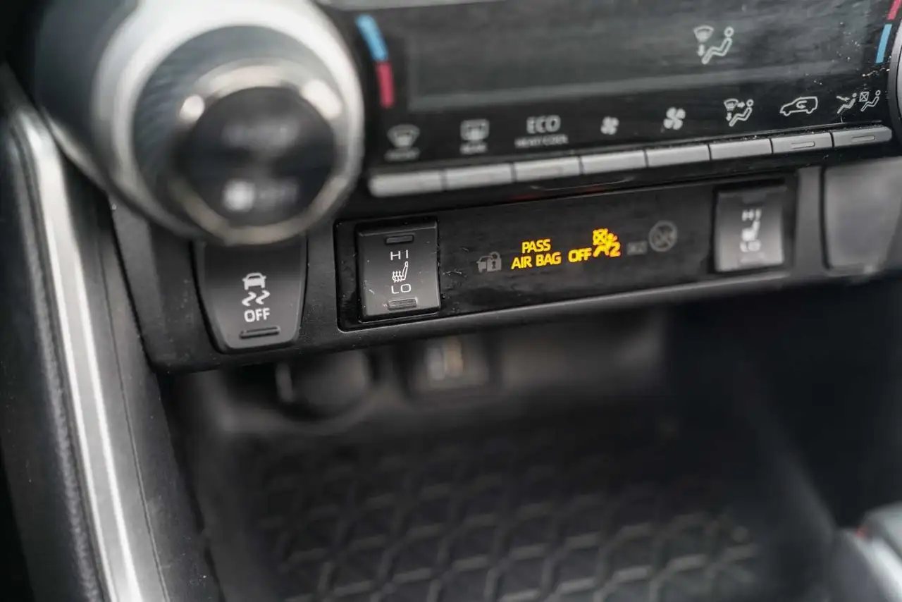 Toyota RAV 4 Prime снимка Toyota RAV 4 Prime