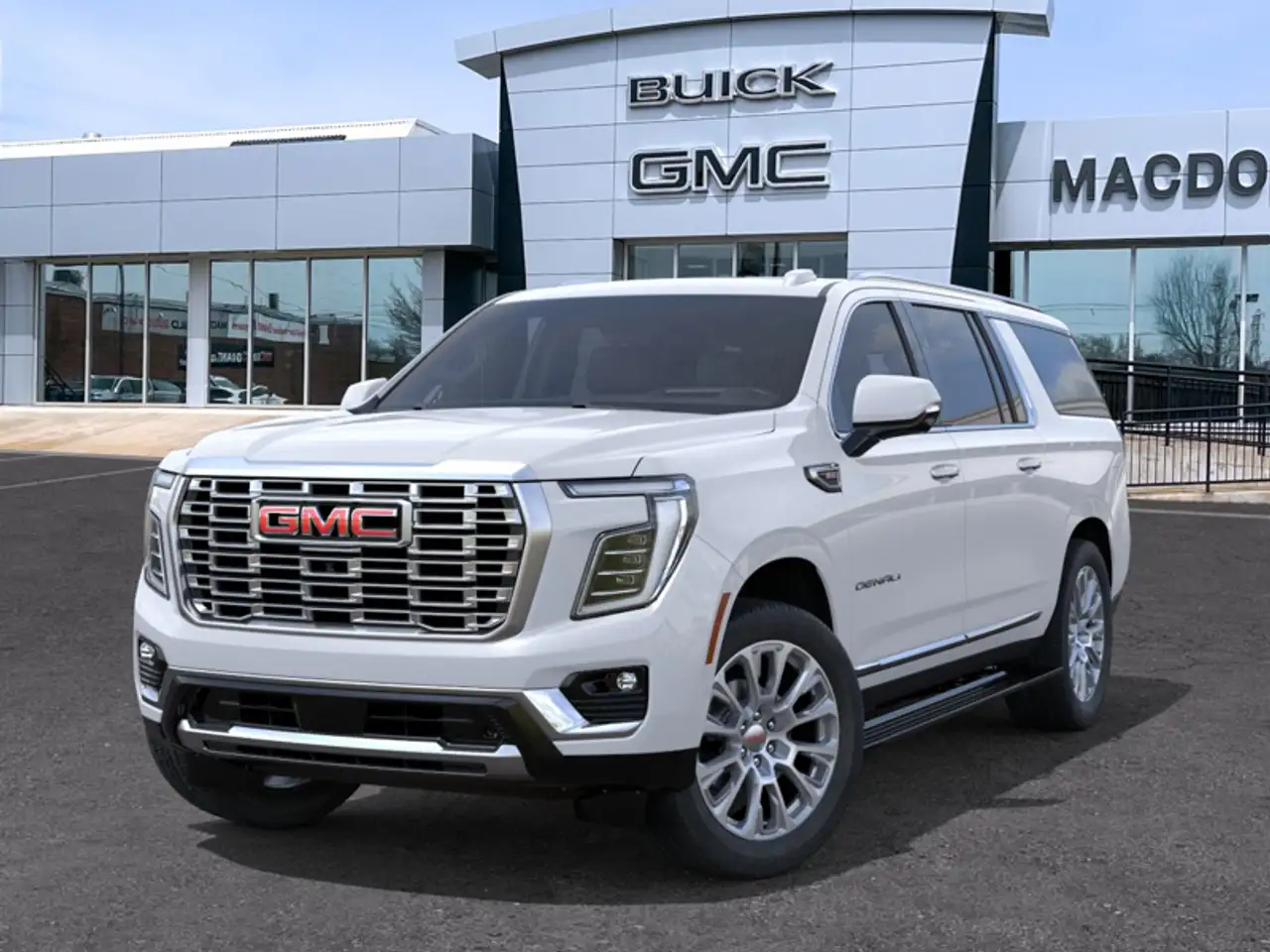 GMC Yukon снимка GMC Yukon