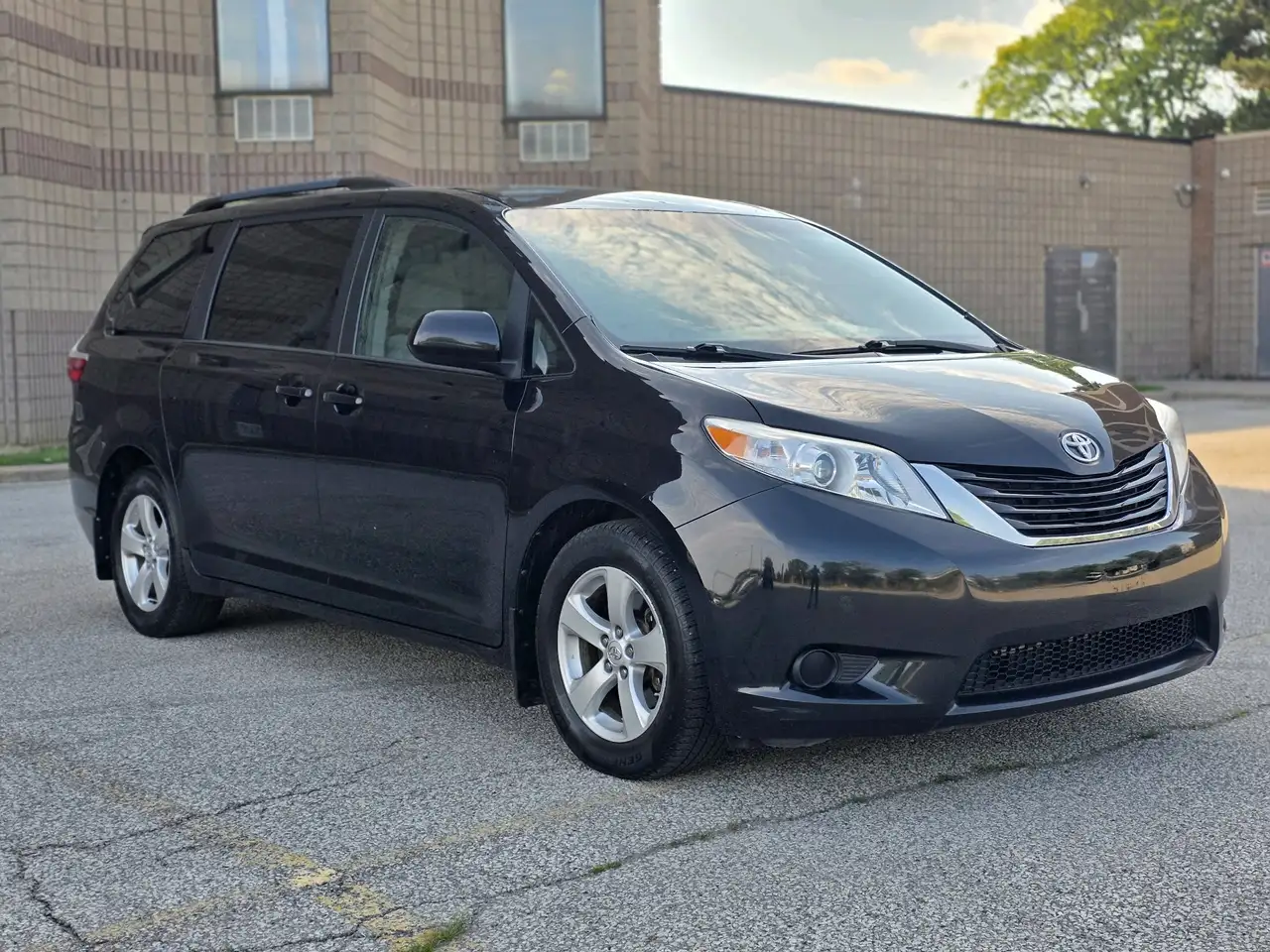 2016 Toyota Sienna