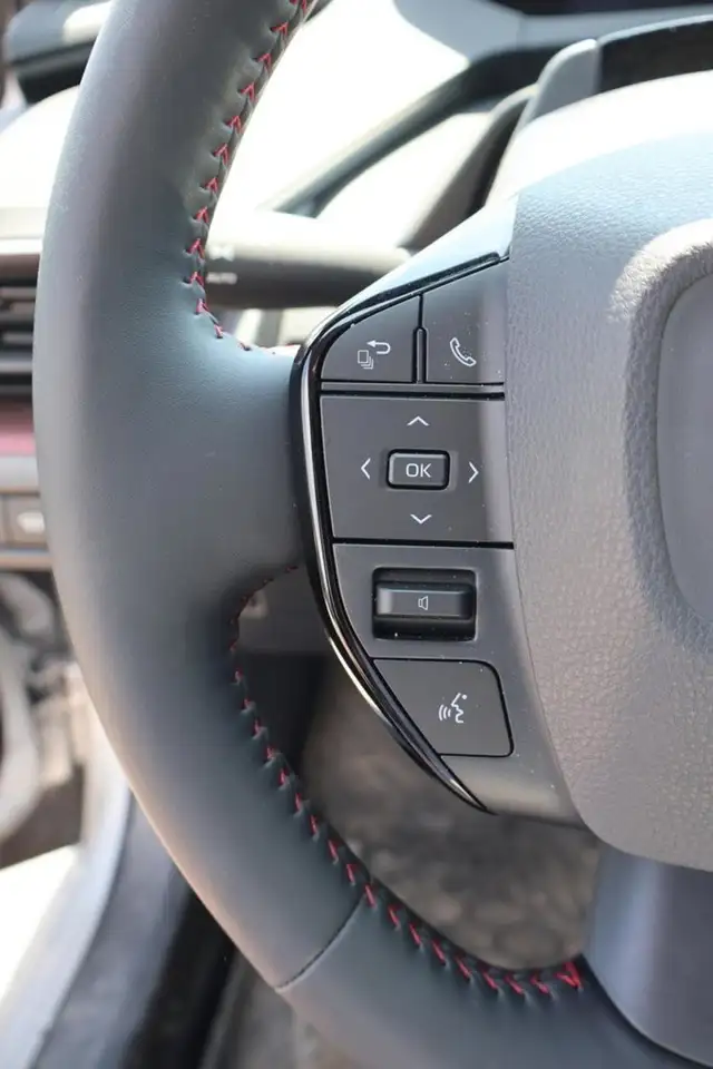 Toyota Prius снимка Toyota Prius