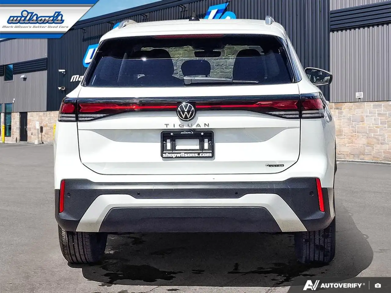 Volkswagen Tiguan photo Volkswagen Tiguan