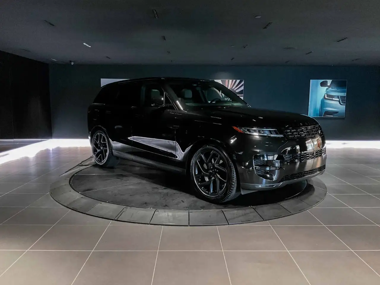 Land Rover Range Rover Sport снимка Land Rover Range Rover Sport