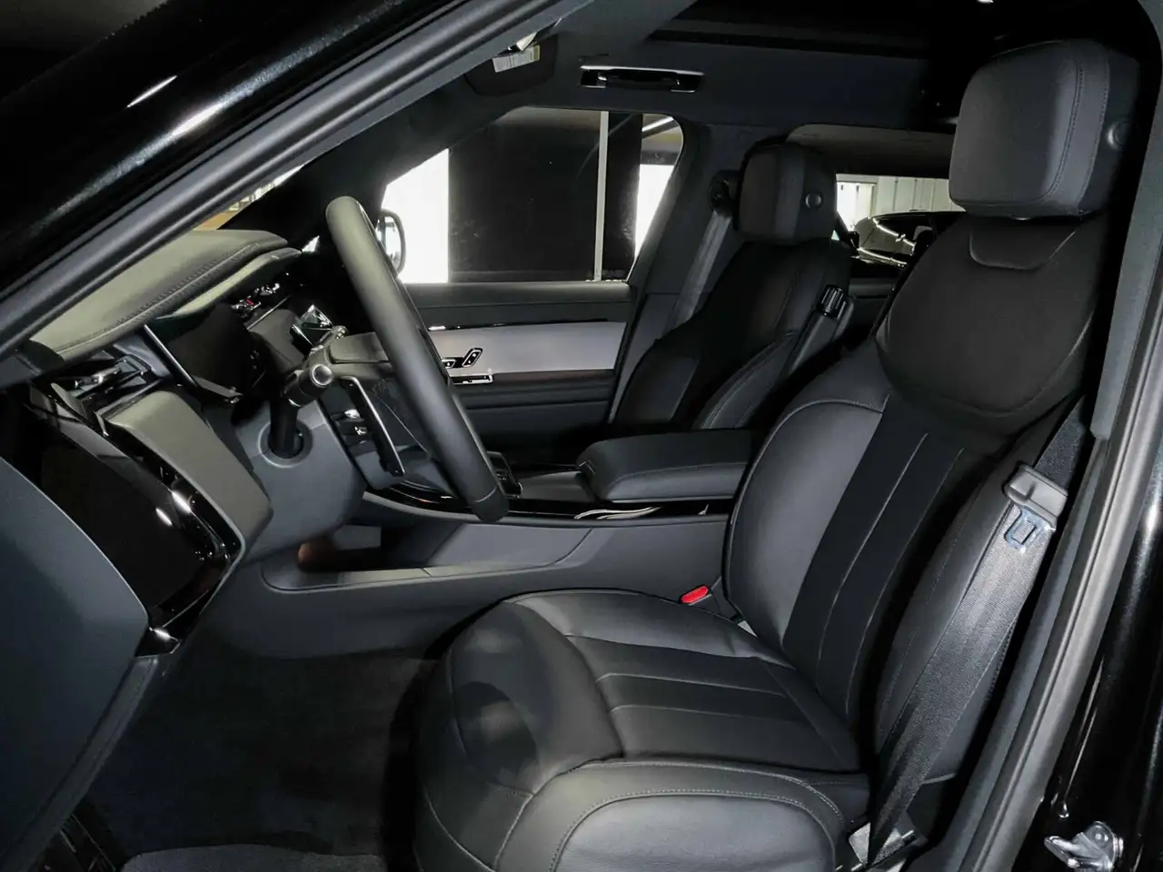 Land Rover Range Rover Sport снимка Land Rover Range Rover Sport