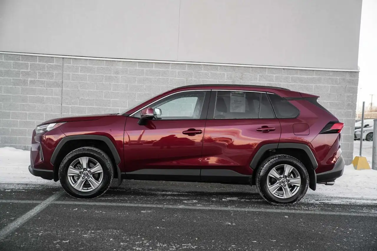 Toyota RAV 4 снимка Toyota RAV 4